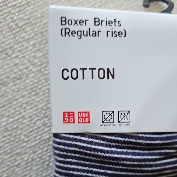 Uniqlo Navy & White Striped Men’s Cotton Boxer Briefs with Red Waistband Accent - Picture 3 of 3